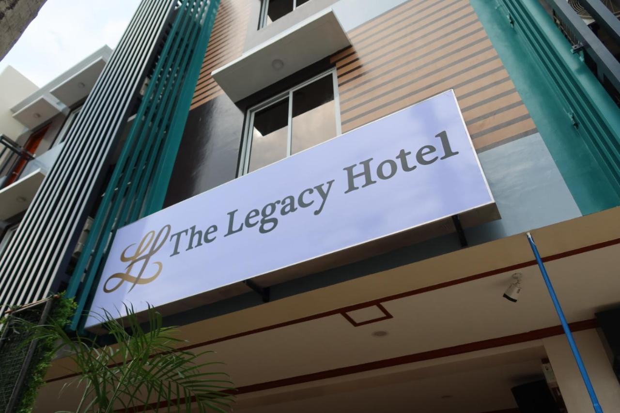 The Legacy Hotel Tayabas Extérieur photo