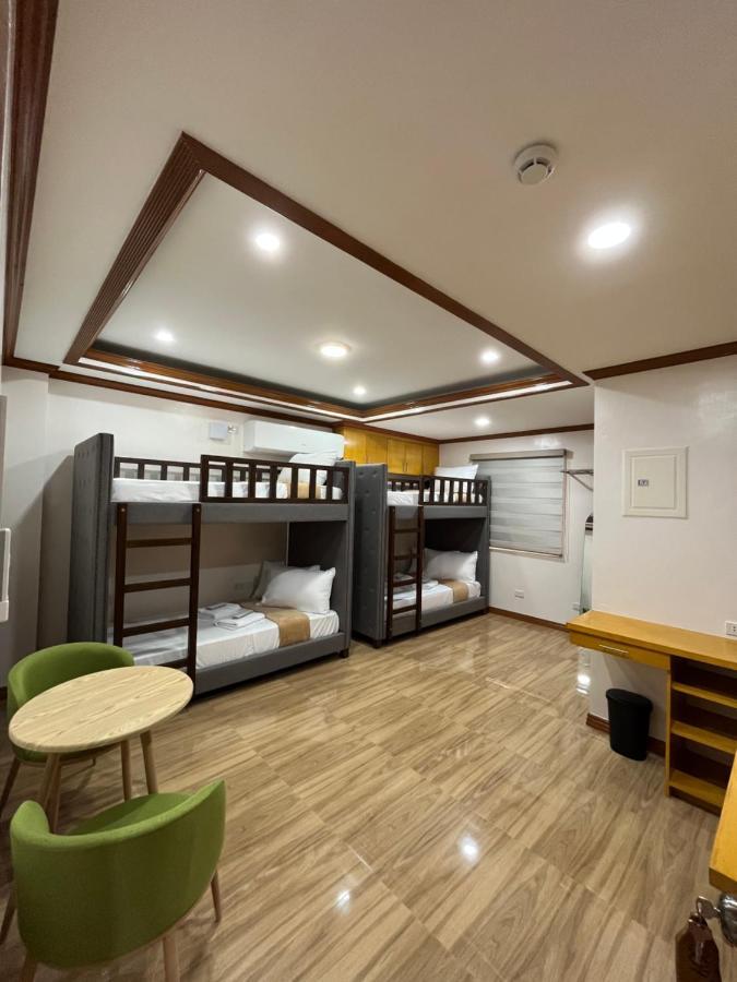 The Legacy Hotel Tayabas Chambre photo